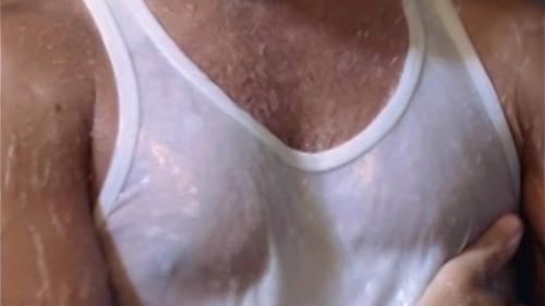 oil-white-shirt-and-nylon-shor_18.jpg