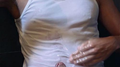 oil-white-shirt-and-nylon-shor_4.jpg