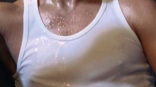 oil-white-shirt-and-nylon-shor_5.jpg