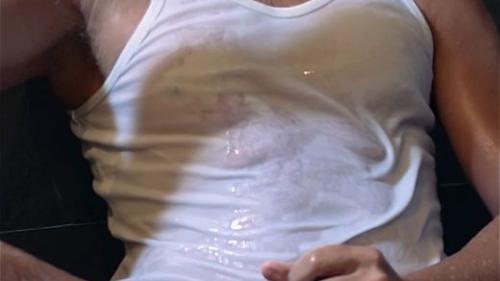 oil-white-shirt-and-nylon-shor_6.jpg