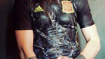 wet-smelly-football-kit_10.jpg
